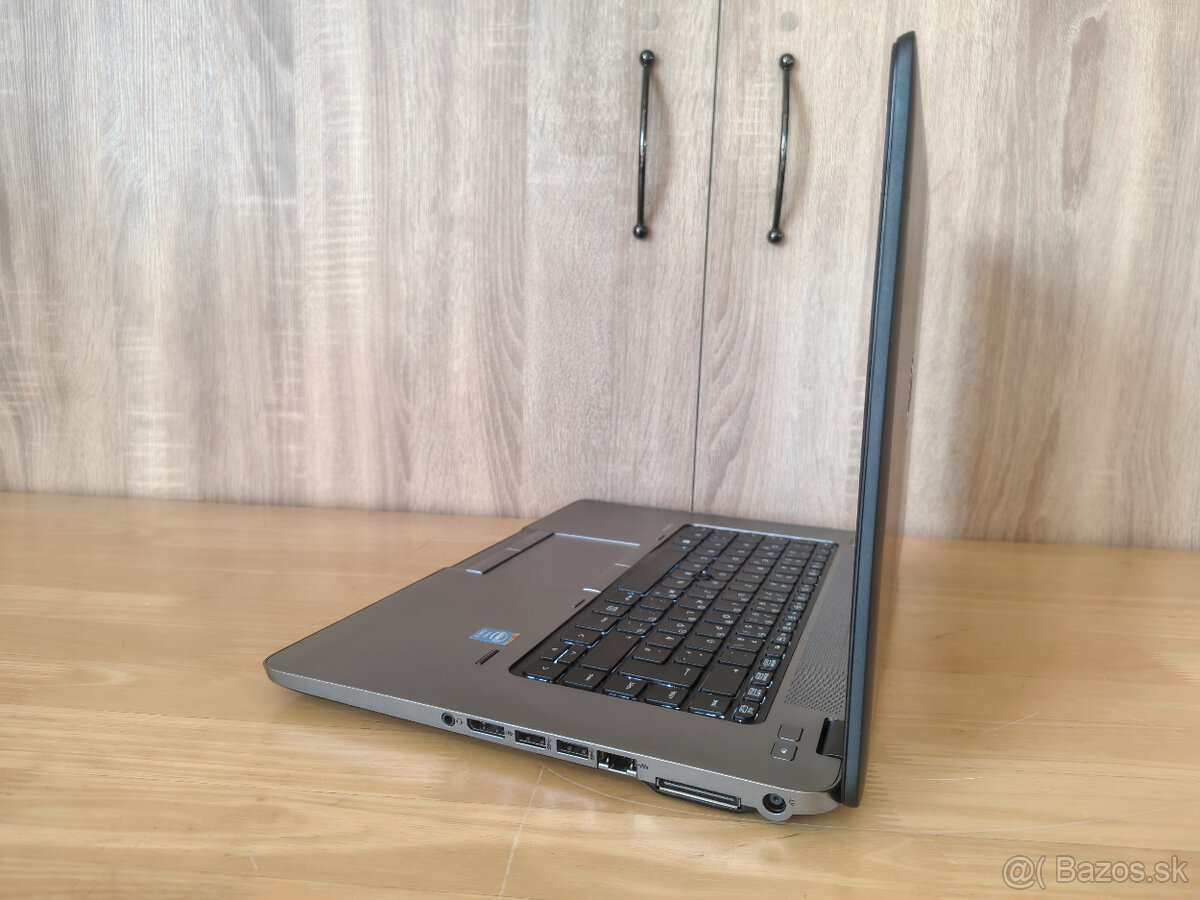 Notebook HP EliteBook 850 G1 - 15.6" / i5 / SSD / Win 11 - 7