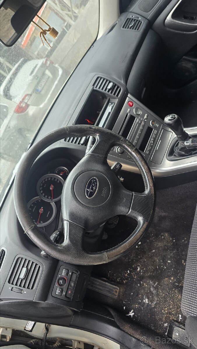 Rozpredam subaru outback 2.5 121kw manual - 7