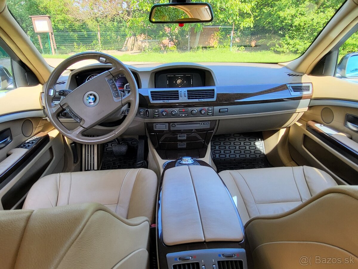 BMW 730 - 7
