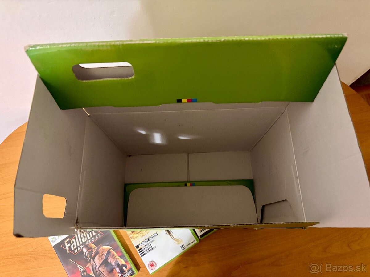 Original krabica xbox 360 arcade + 4 hry - 7