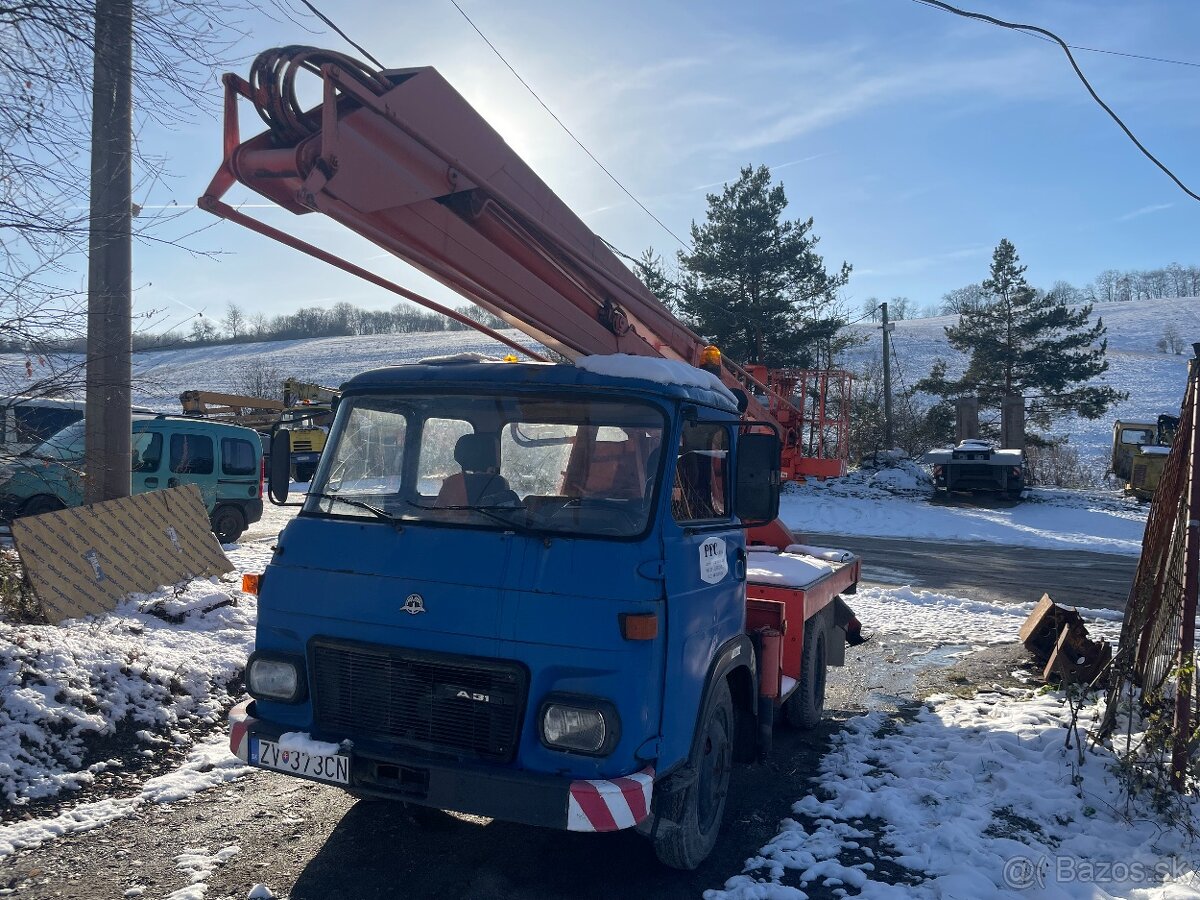 AVIA A31 s plošinou MP 16 - 7