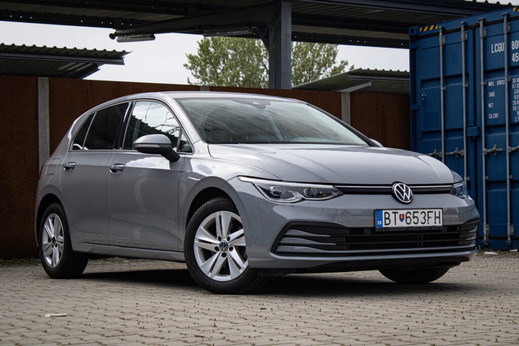 Volkswagen Golf Life 1.5 TGI Benzín + CNG - 7