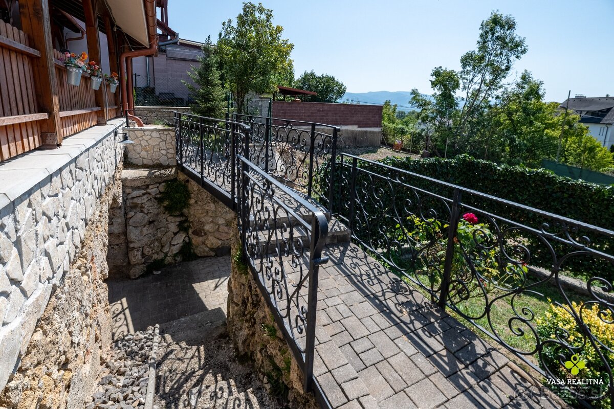 Investícia alebo bývanie v centre Bojníc - 7