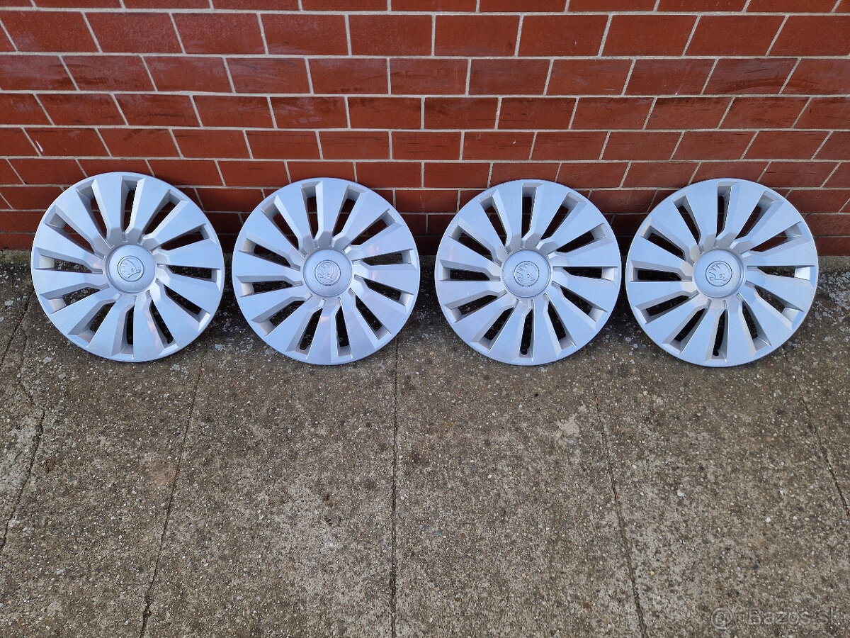 puklice skoda r16 kryty disku škoda R16 Puklice 16 - 7