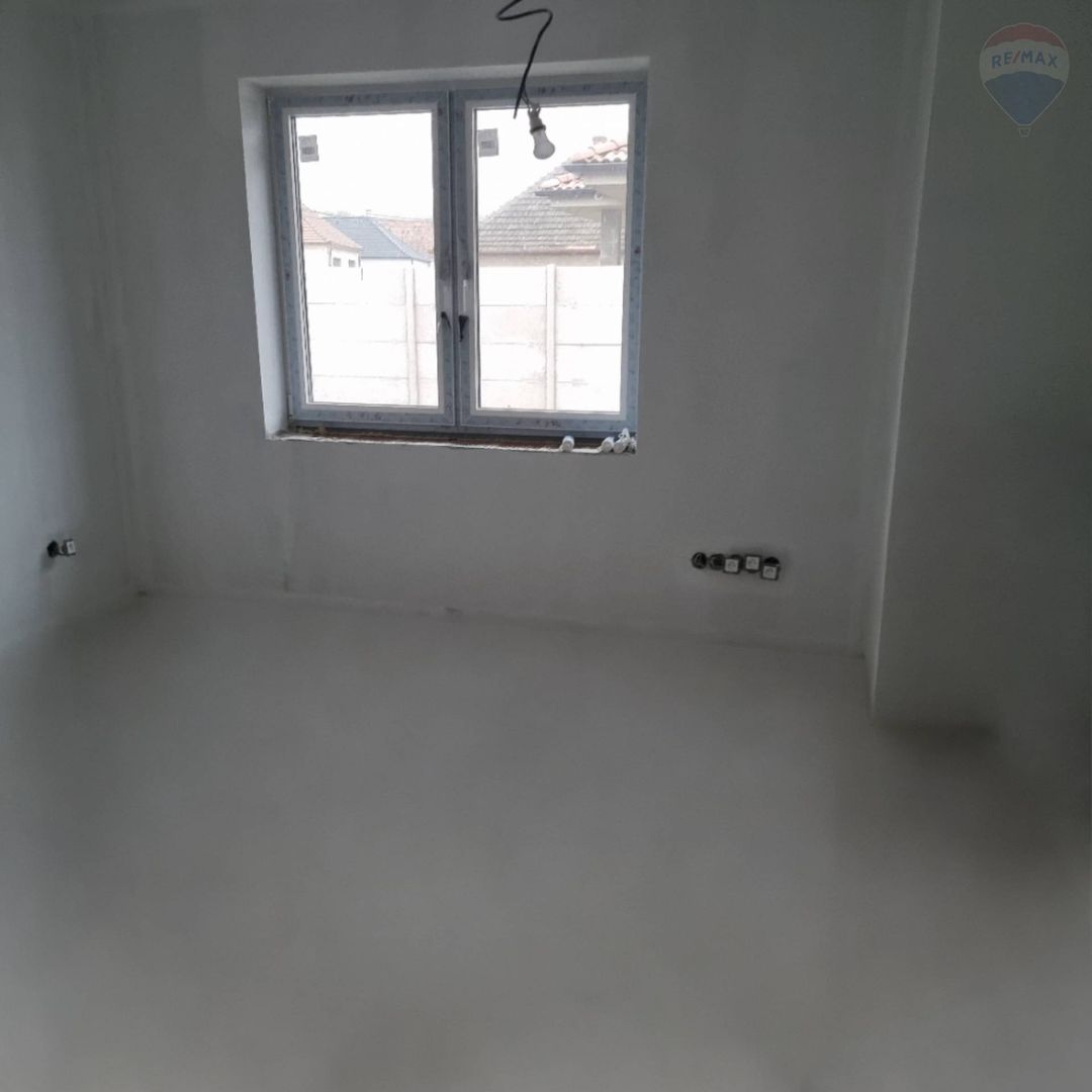 Predaj 4 izbový novo postavený rodinný dom v obci Veľká Mača - 7