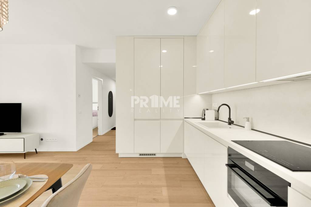 EXKLUZÍVNY 2i byt, PRÍSTAVNA,LOGGIA ,CHLADENIE,PARKING,Plyná - 7