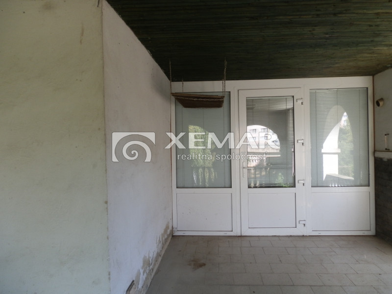 Dom, komerčné a prevádzkové priestory - 7