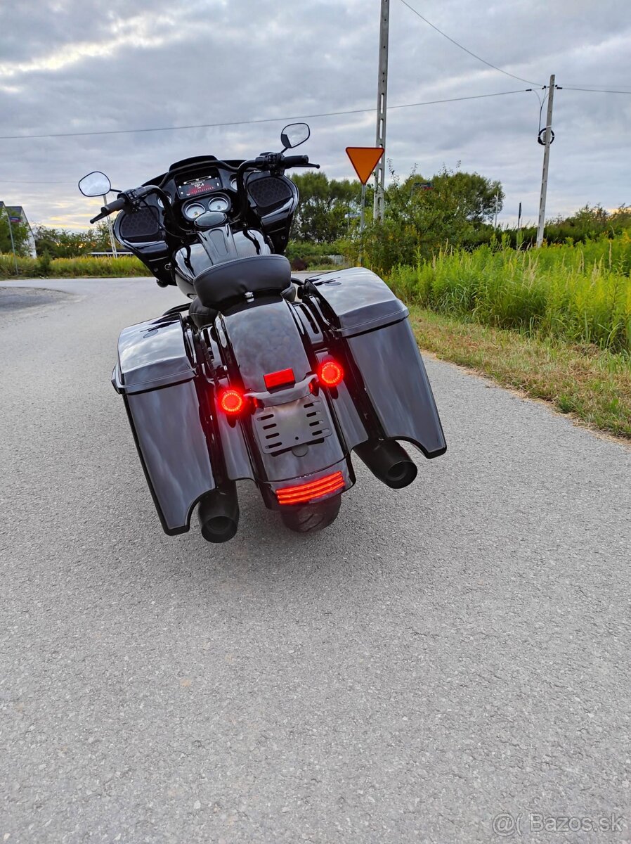 HD Road Glide - 7