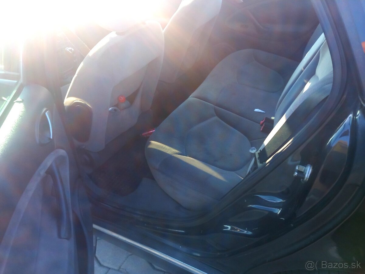 Predám Citroën C5 1.6 HDi 80 kW RV 2006 - 7