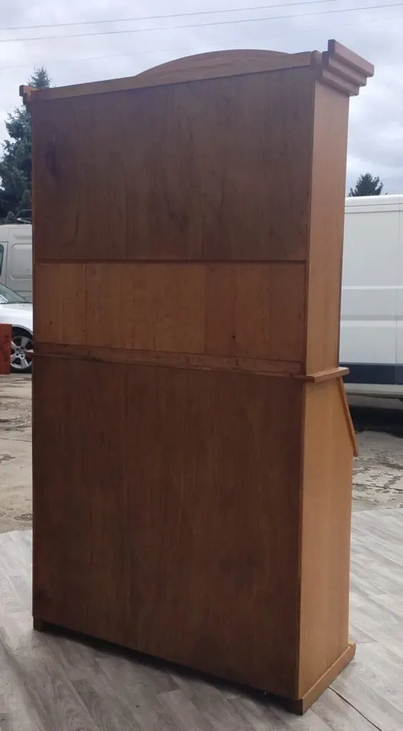 Sekretár písací . - 7