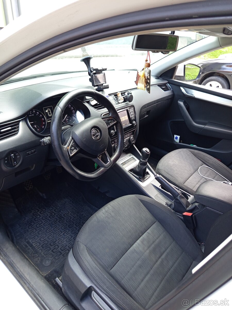 Škoda Octavia 3 1.6 tdi - 7