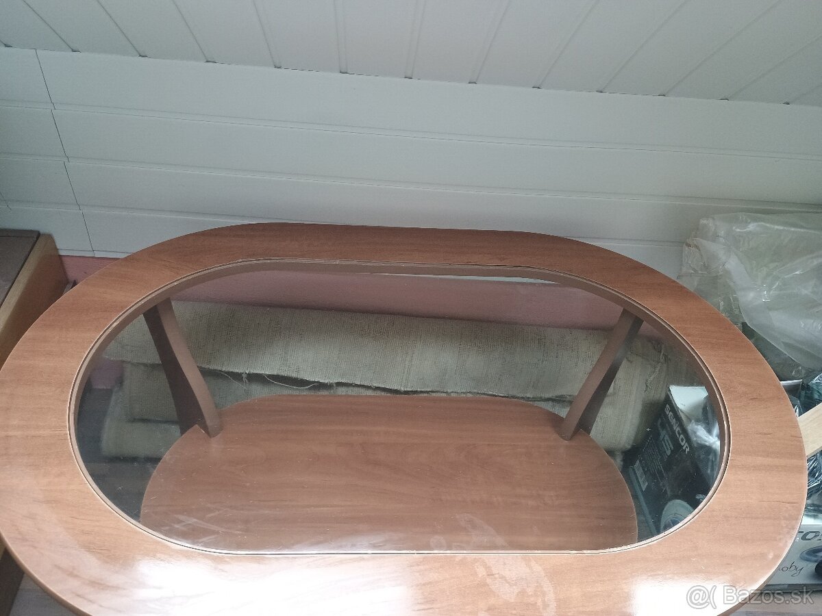 Konferenčný stolík - 7