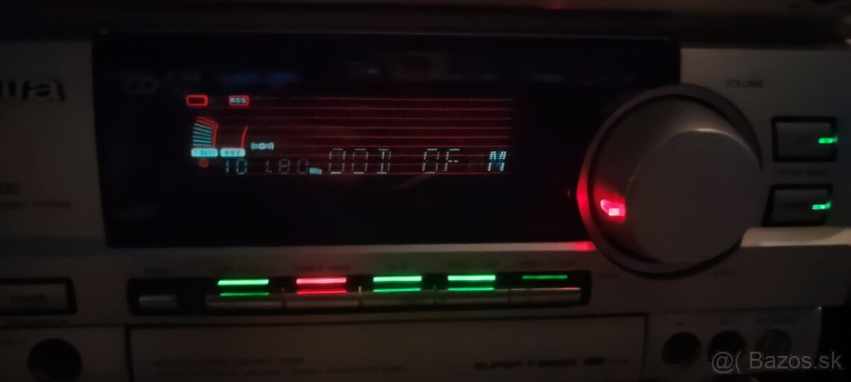 Hi-fi veža Aiwa - 7