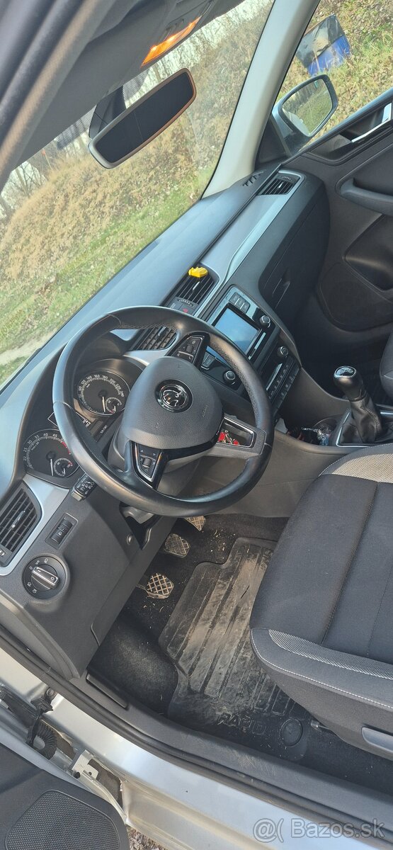 Skoda rapid spaceback - 7