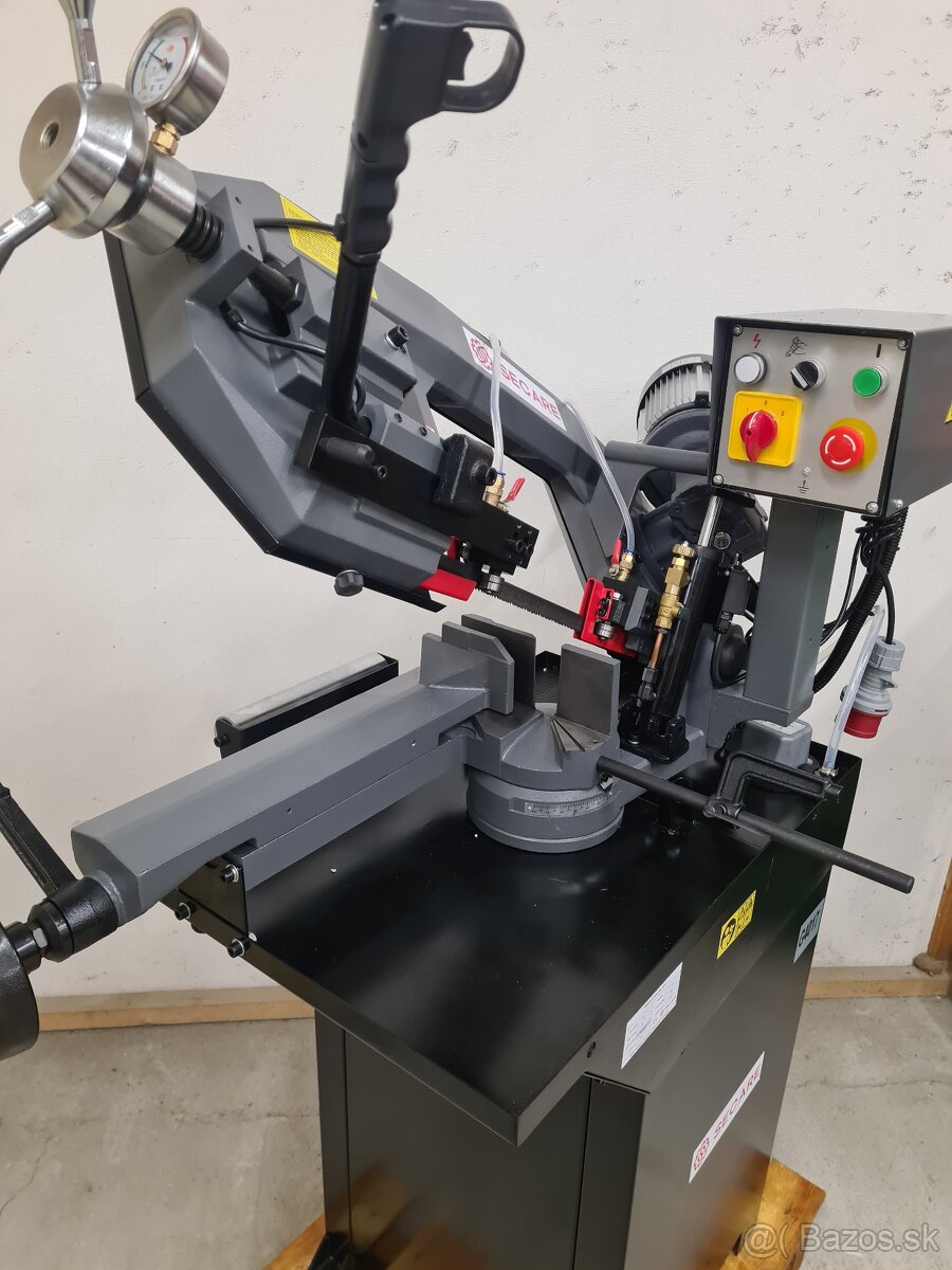 Pásová pila na kov s chladením - 7