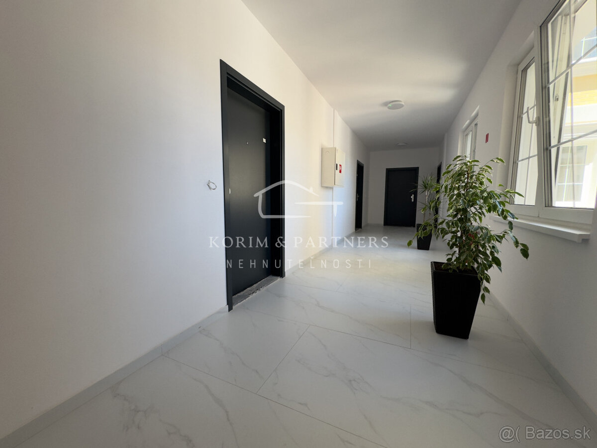 1 izbový apartmán B407 v Danubia Residence v Komárne - 7