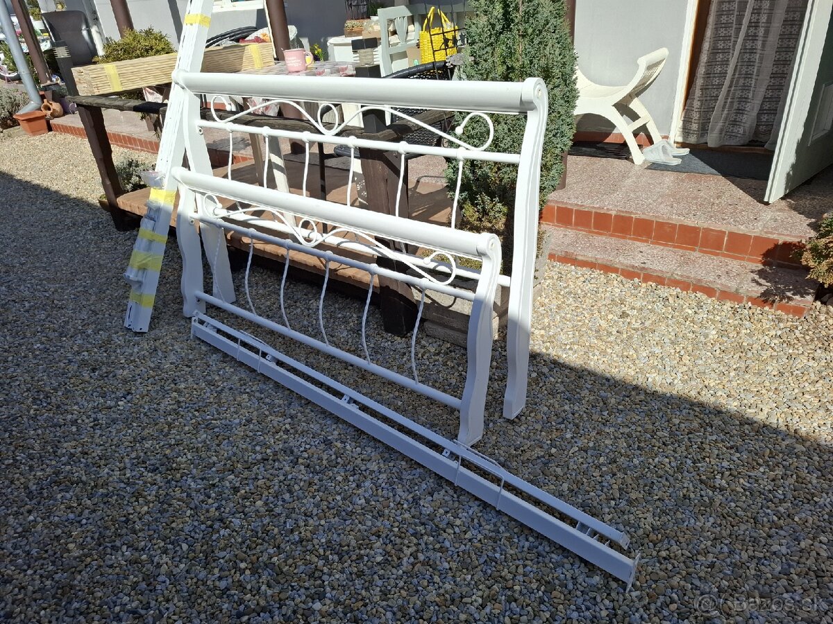 Manželská posteľ 160 x 200 cm - 7