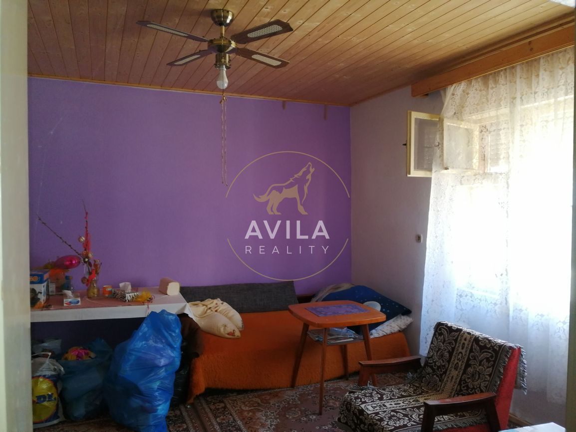 REZERVOVANÝ: 2izbový RD s veľkorysým pozemkom 1962m2 - Šopor - 7