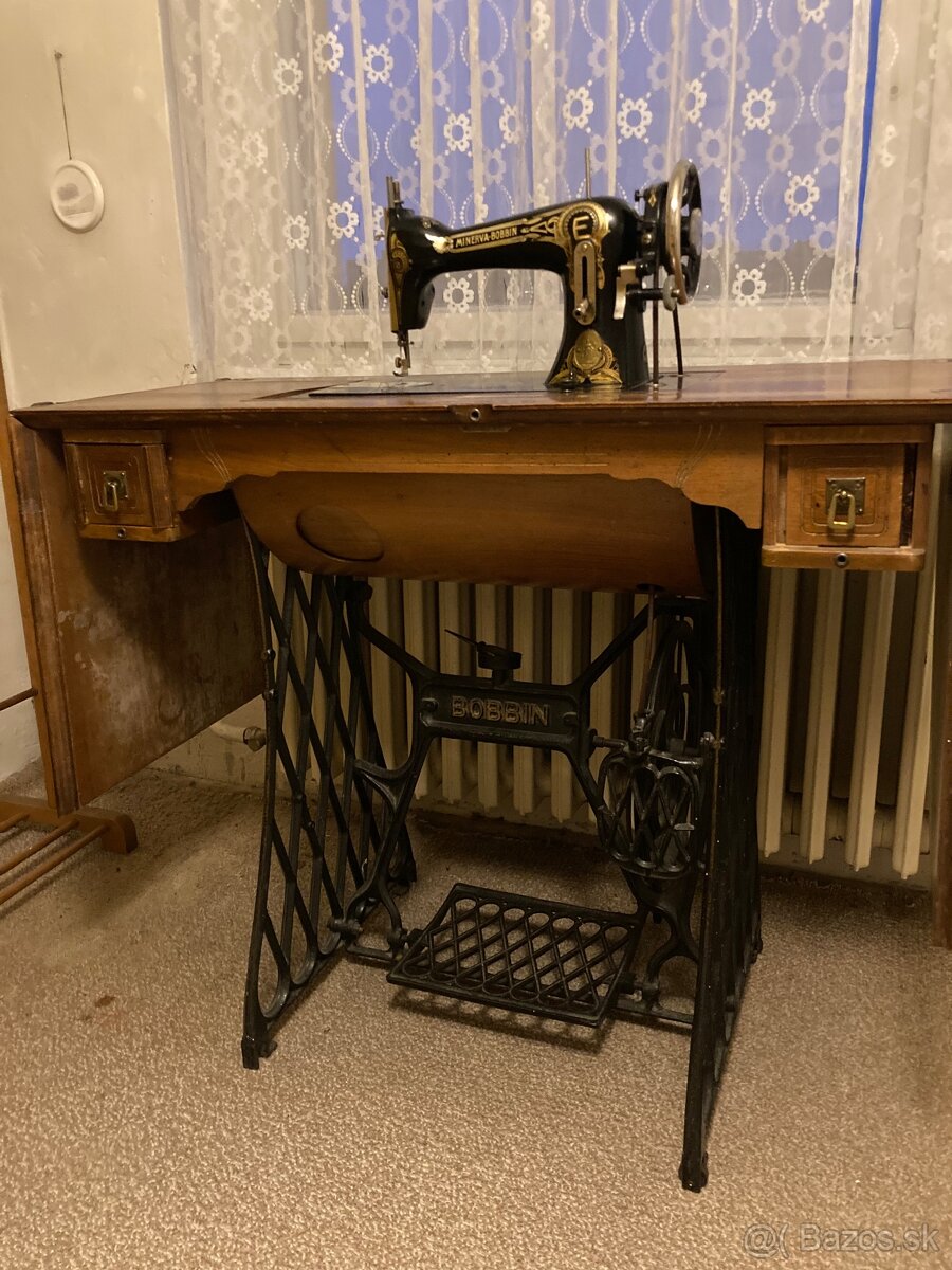 Šijací stroj retro Minerva Bobbin - 7