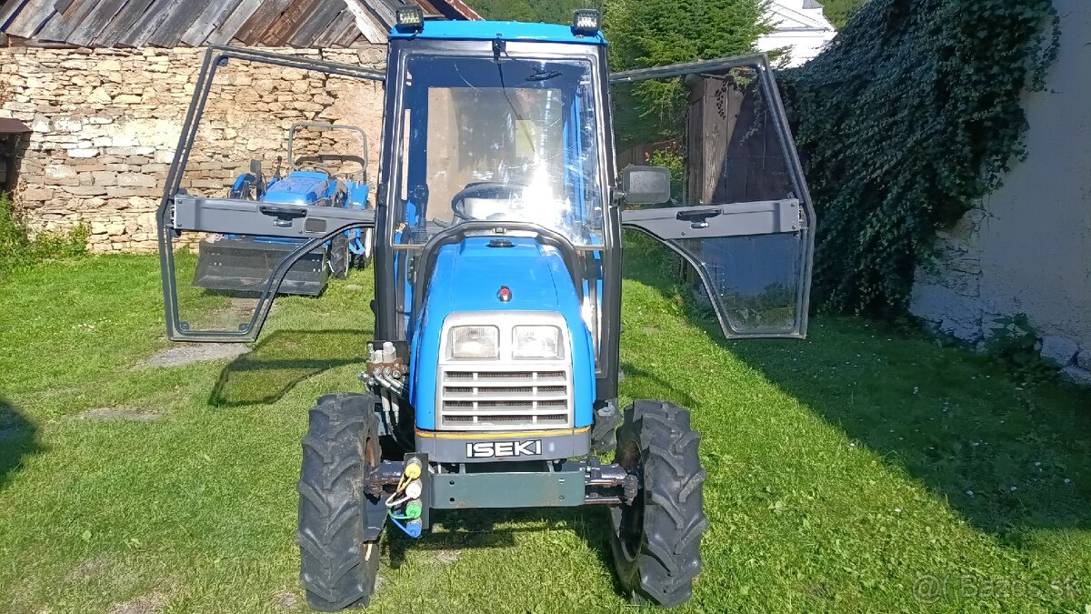 Malotraktor 4x4 s kabínov Iseki sial 23 - 7