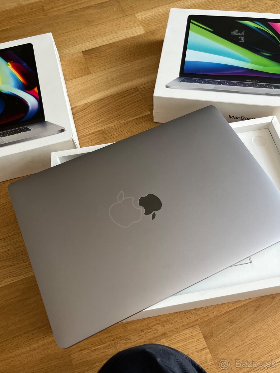MacBook Pro 16" (Late 2019) - 7