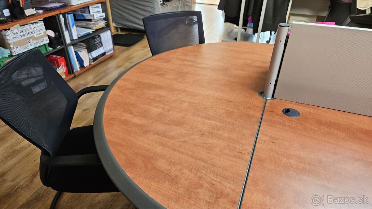 Predám kancelárske stoly – 3 kusy + poličky - 7