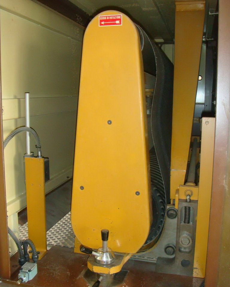 Širokopásová bruska LEVIGATECNICA - Brno - 7