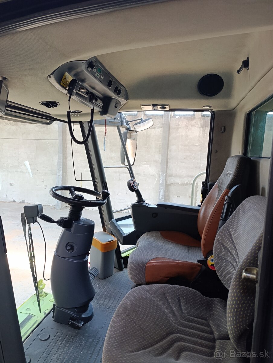 Claas Lexion 600 - 7