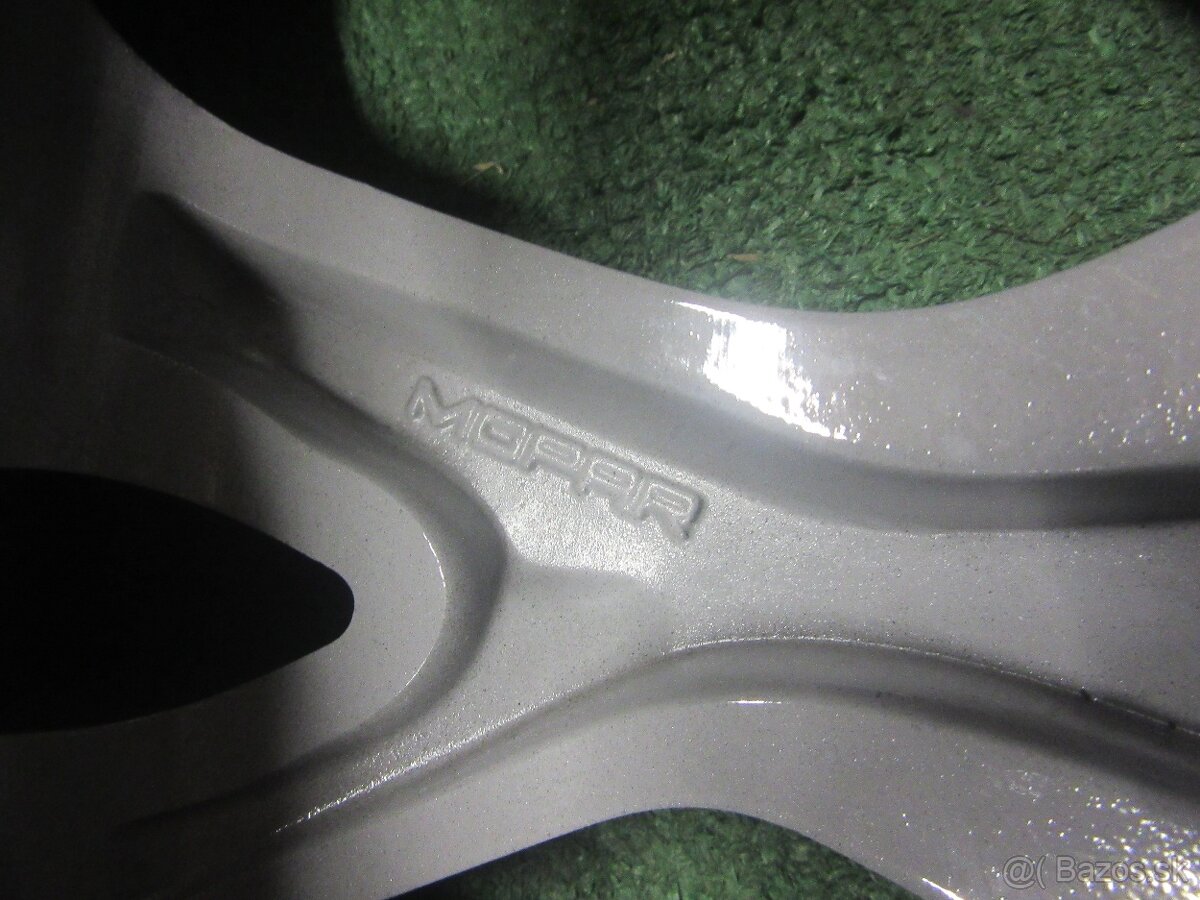 R18 hliníkové disky JEEP rozteč 5x127 7,5x18 et44,45 - 7