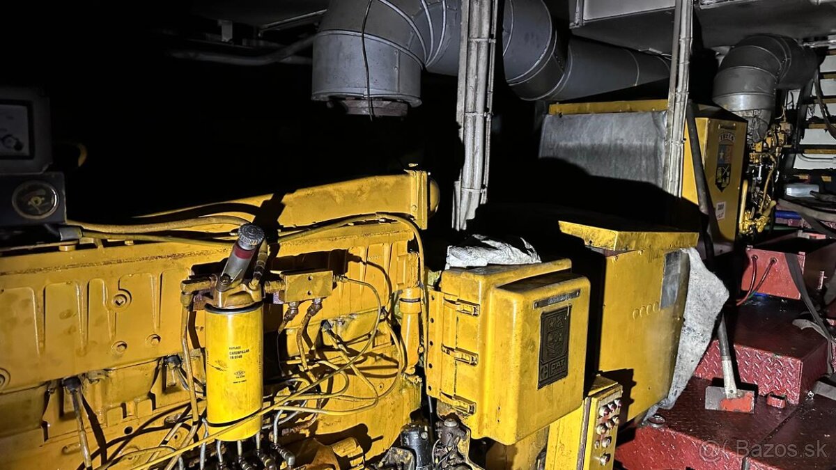 Lodný diesel generátor Caterpillar 3304 diesel engine 80 kW - 7