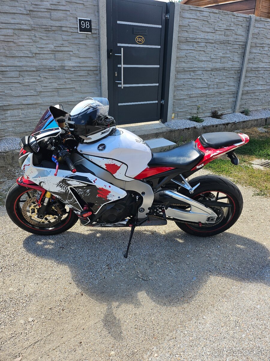HONDA CBR 1000 RR - 7