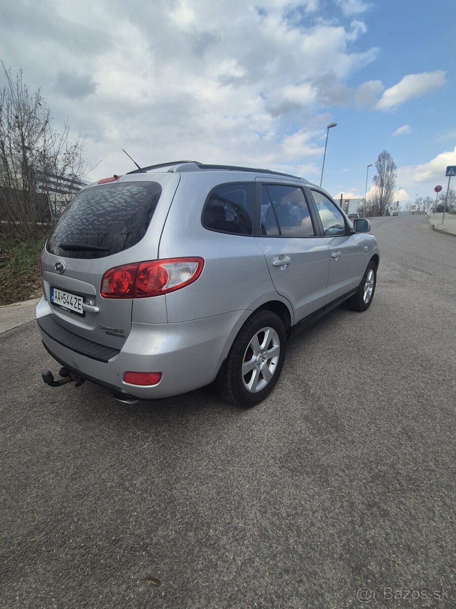 Predám Hyundai Santa Fe 2.2CDRi - 7