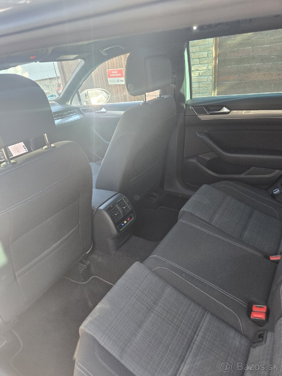 VW Passat B8 - 8.5 Variant 2.0 TDI DSG MATRIX PAN MOON GRAY - 7