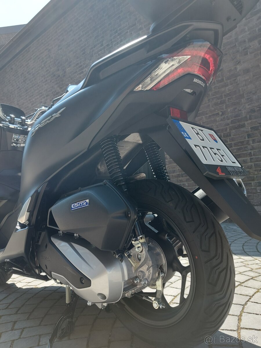 Honda PCX 125, r.v. 2022, TOP stav, iba 2053 km - 7