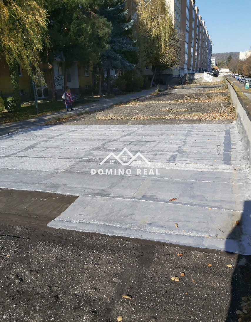 garáž v Karlovej Vsi na predaj - 7