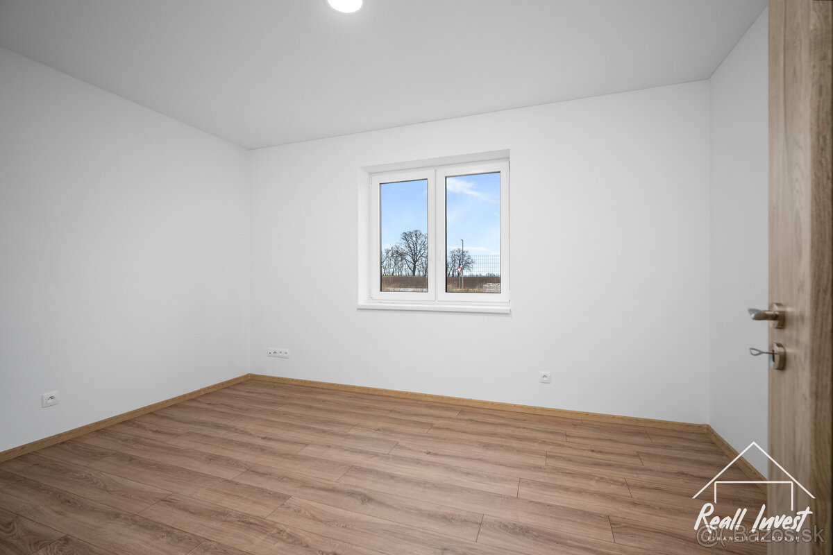 4-izbový rodinný dom na predaj v Cíferi - časť Karlov Dvor - 7