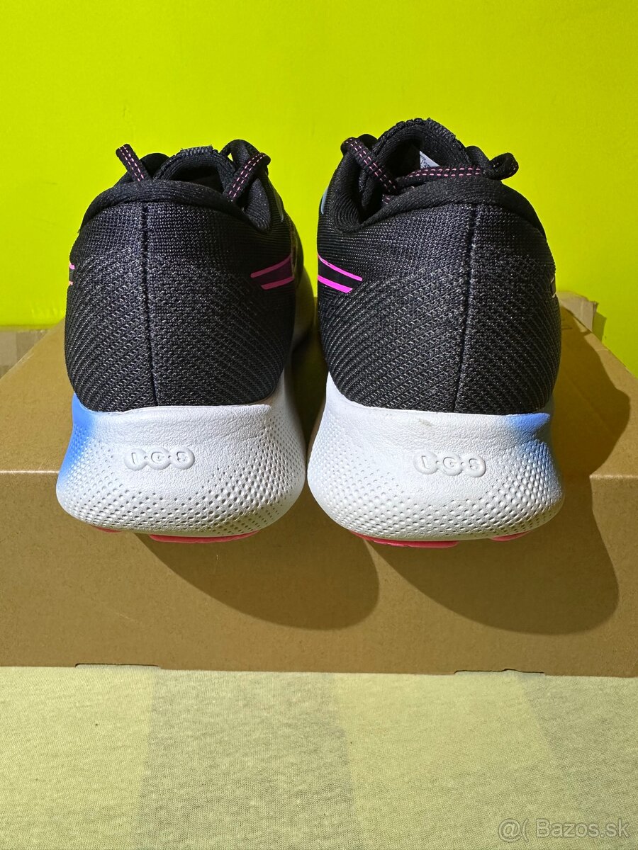 Damske bezecke tenisky Asics Gel Saiun 2 - 7