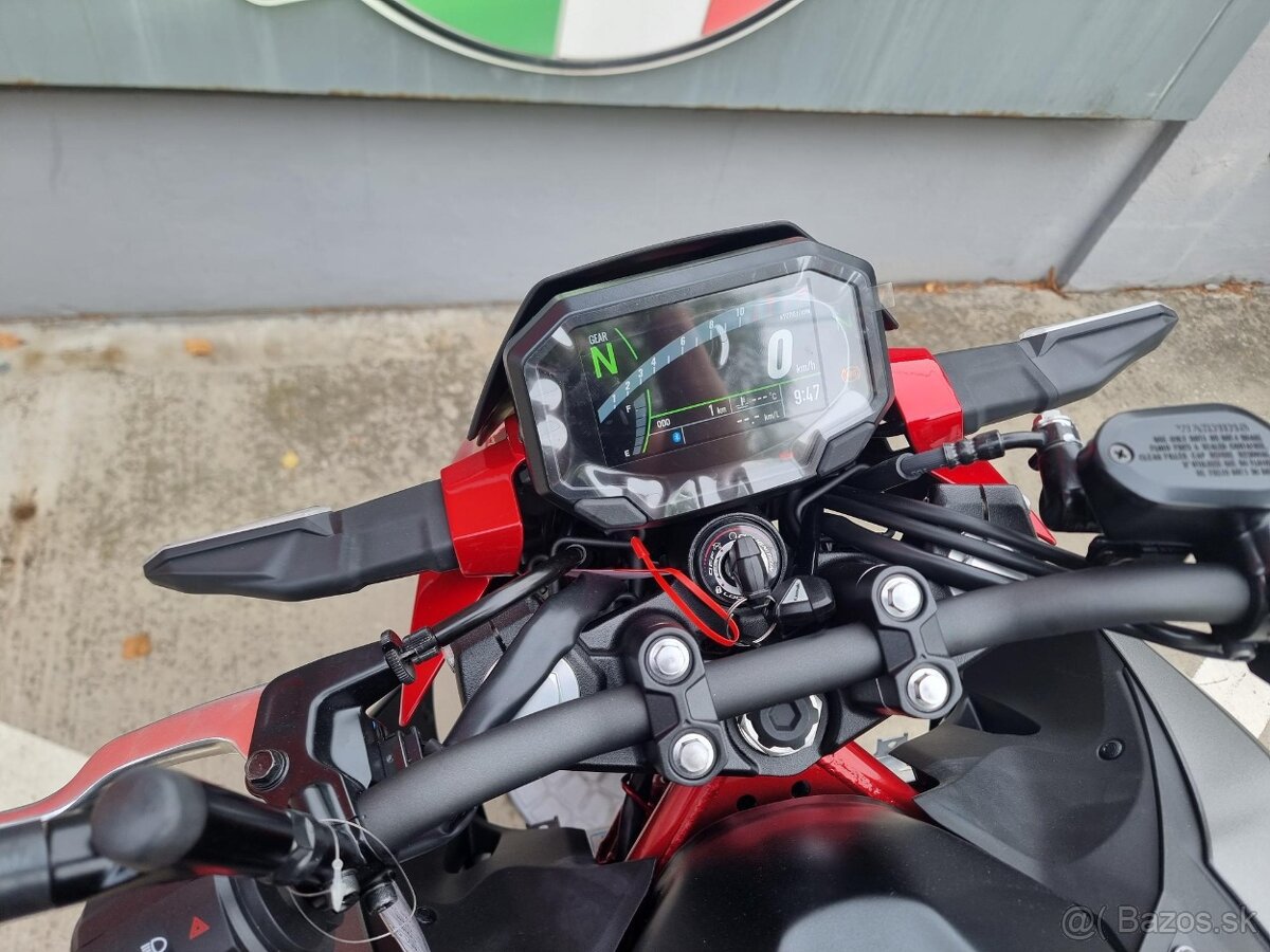 KAWASAKI Z500 SE - 7