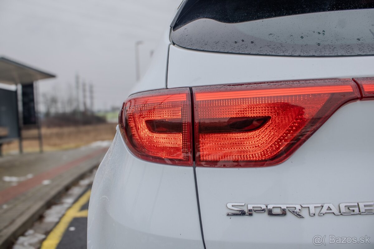 Kia Sportage 1.7 CRDi 2WD Platinum - 7