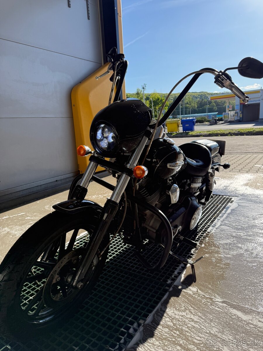 Harley Davidson Dyna Super Glide - 7