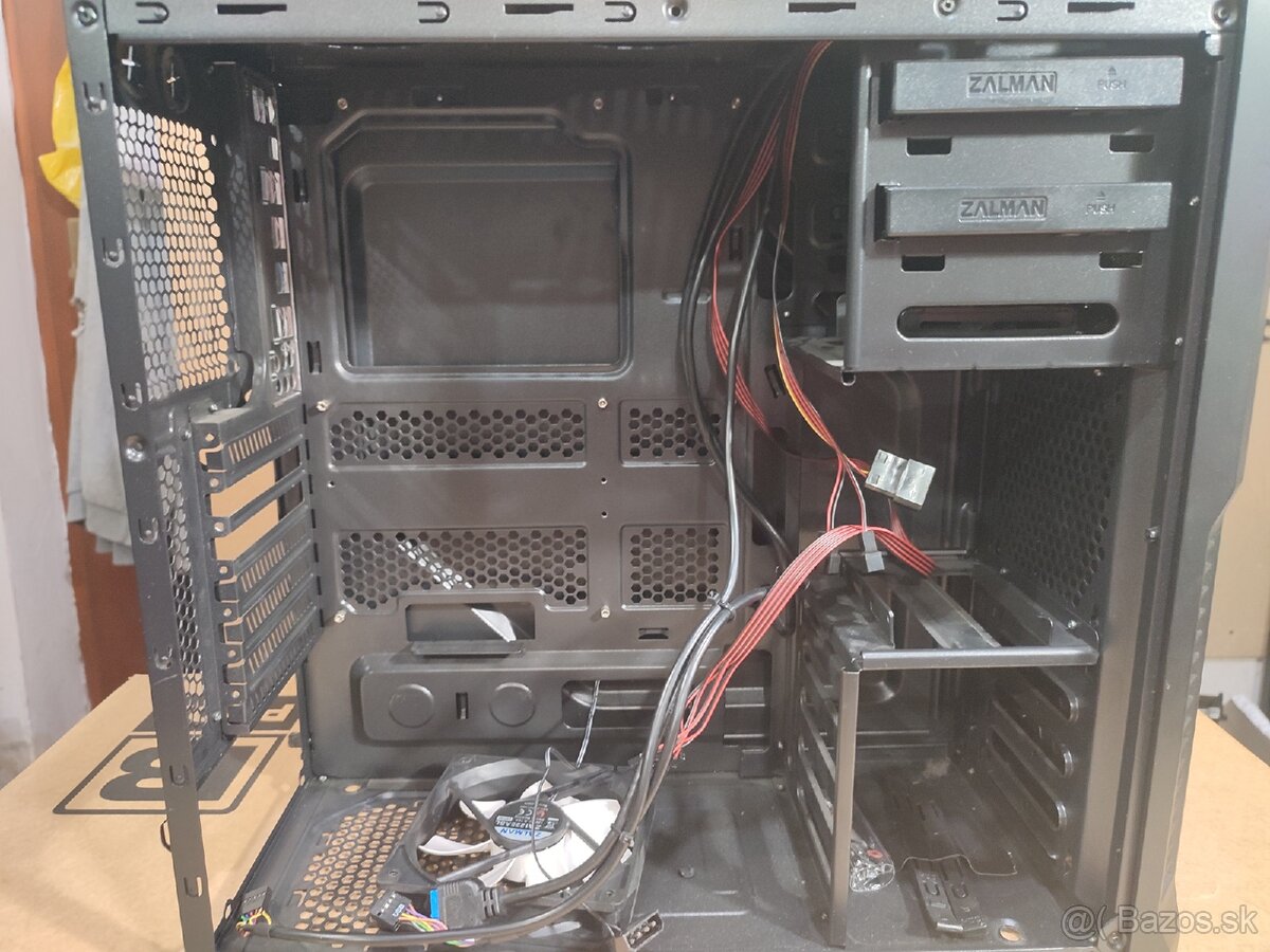 Pc bedna Zalman Z3 - 7