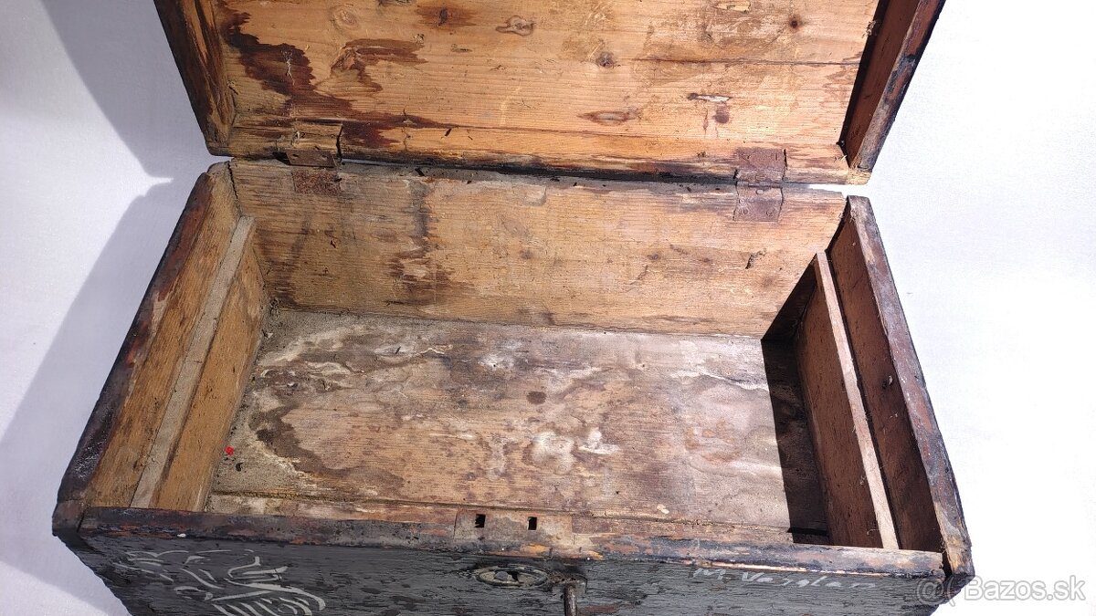 Vojenská truhlica partyzána - 7