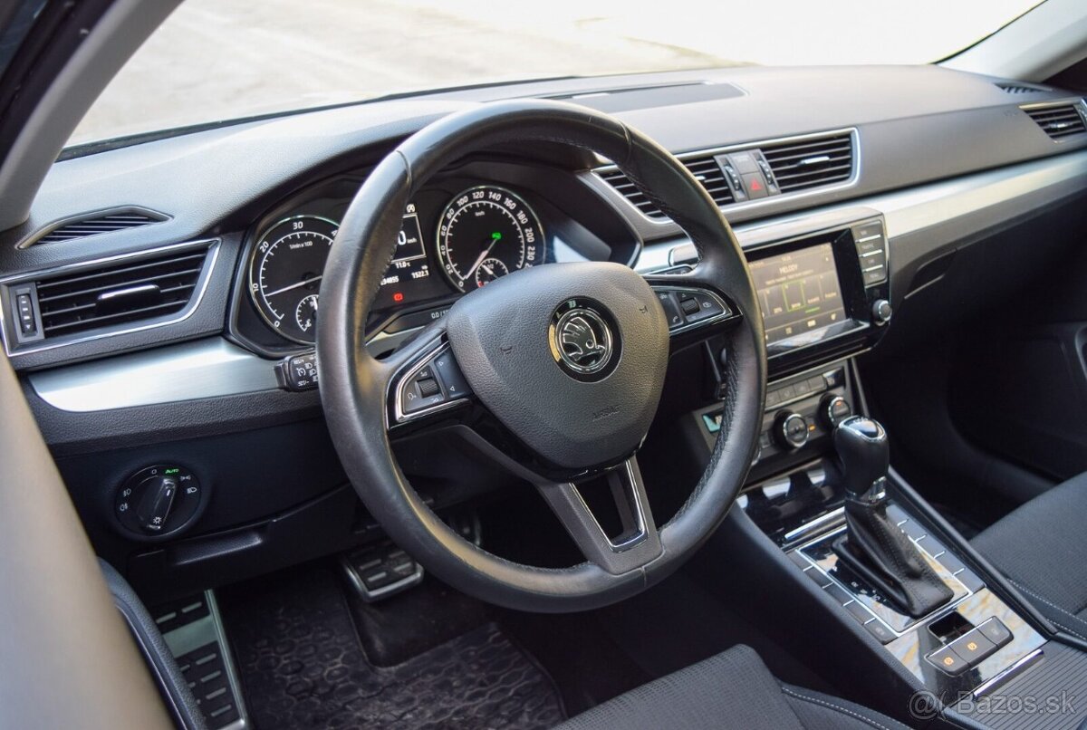Škoda Superb Combi 1.6 TDI Ambition DSG - 7
