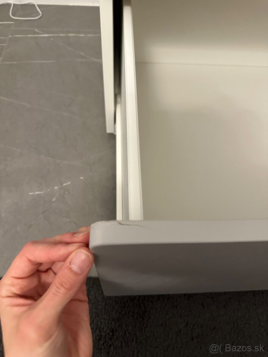 Prebaľovací pult - 7