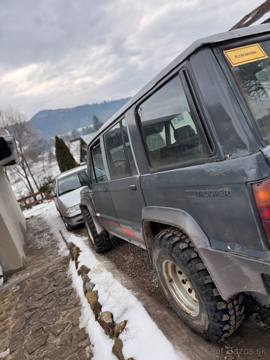 Isuzu trooper 2.6i - 7
