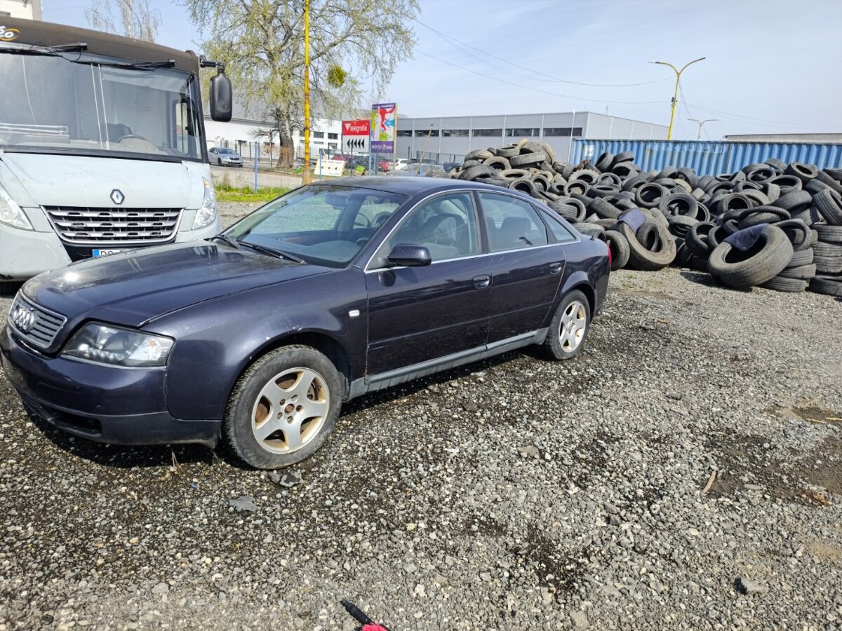 Audi A6 C5 2.8 benzín V6 - 7