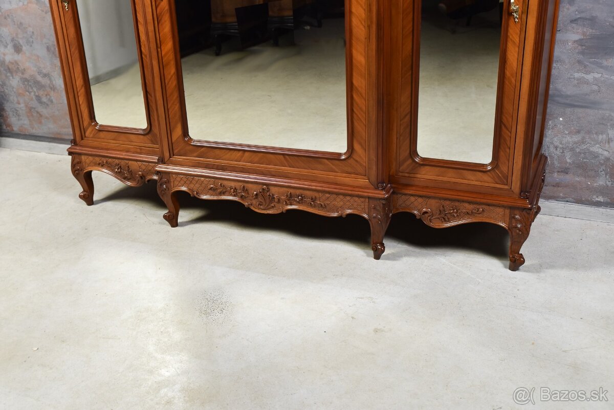 STAROŽITNÁ SKRIŇA - 7