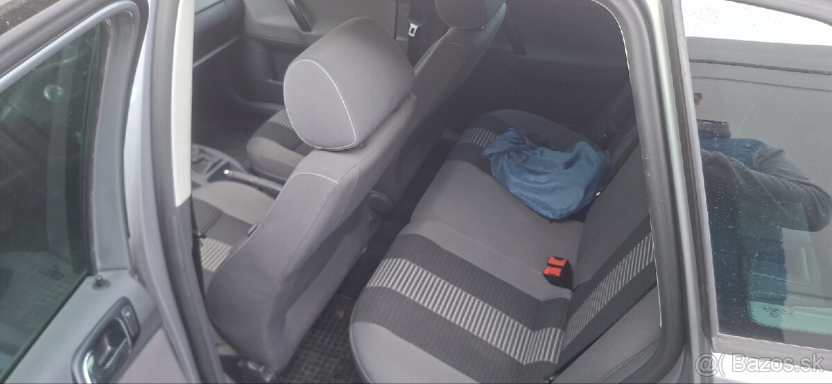 Vw Polo 1,9 tdi ,r.v.2008 - 7