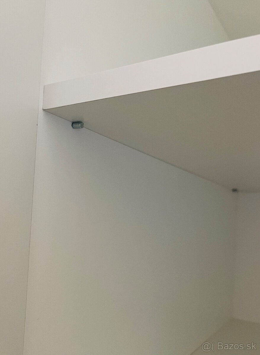 Biela skriňa na mieru - 7