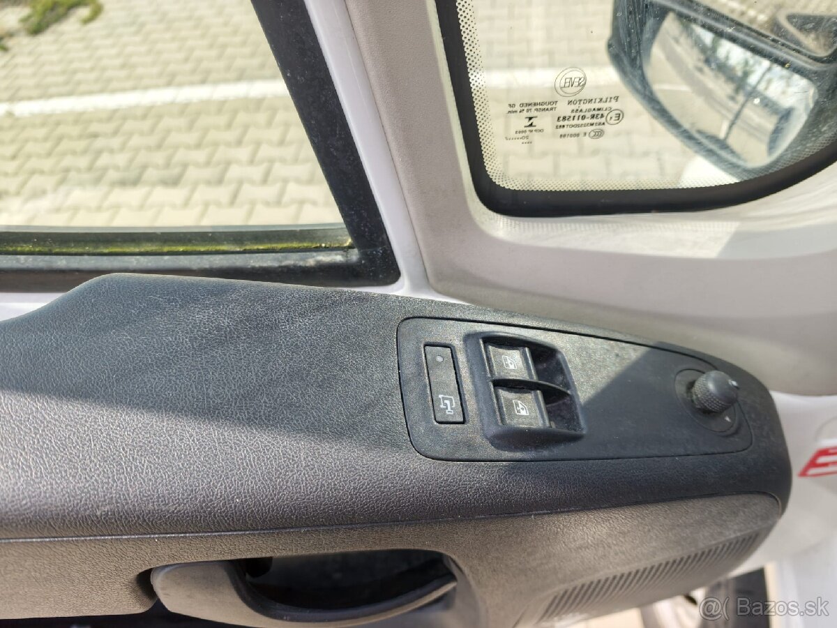 PEUGEOT BOXER 2.2 HDI - 7